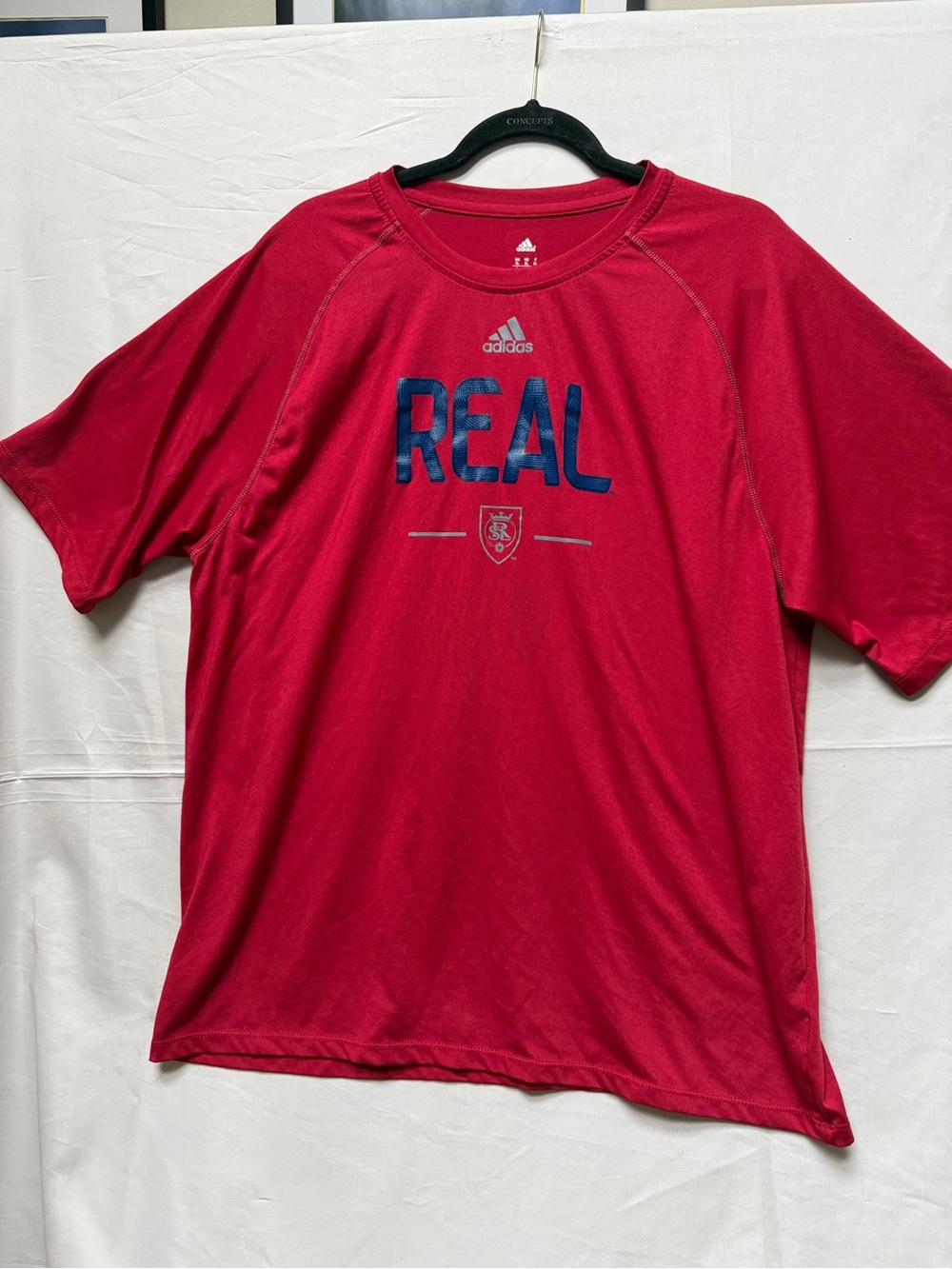 adidas Men’s Red Short-Sleeve 'REAL' Graphic Tee size XL